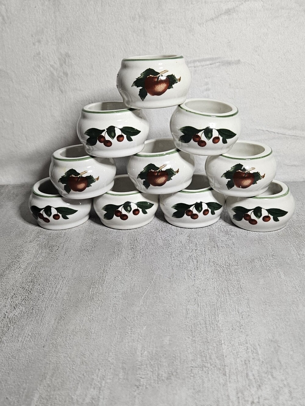 vintage Citation The Cades Cove porcelain napkin rings,  apple &  cherries